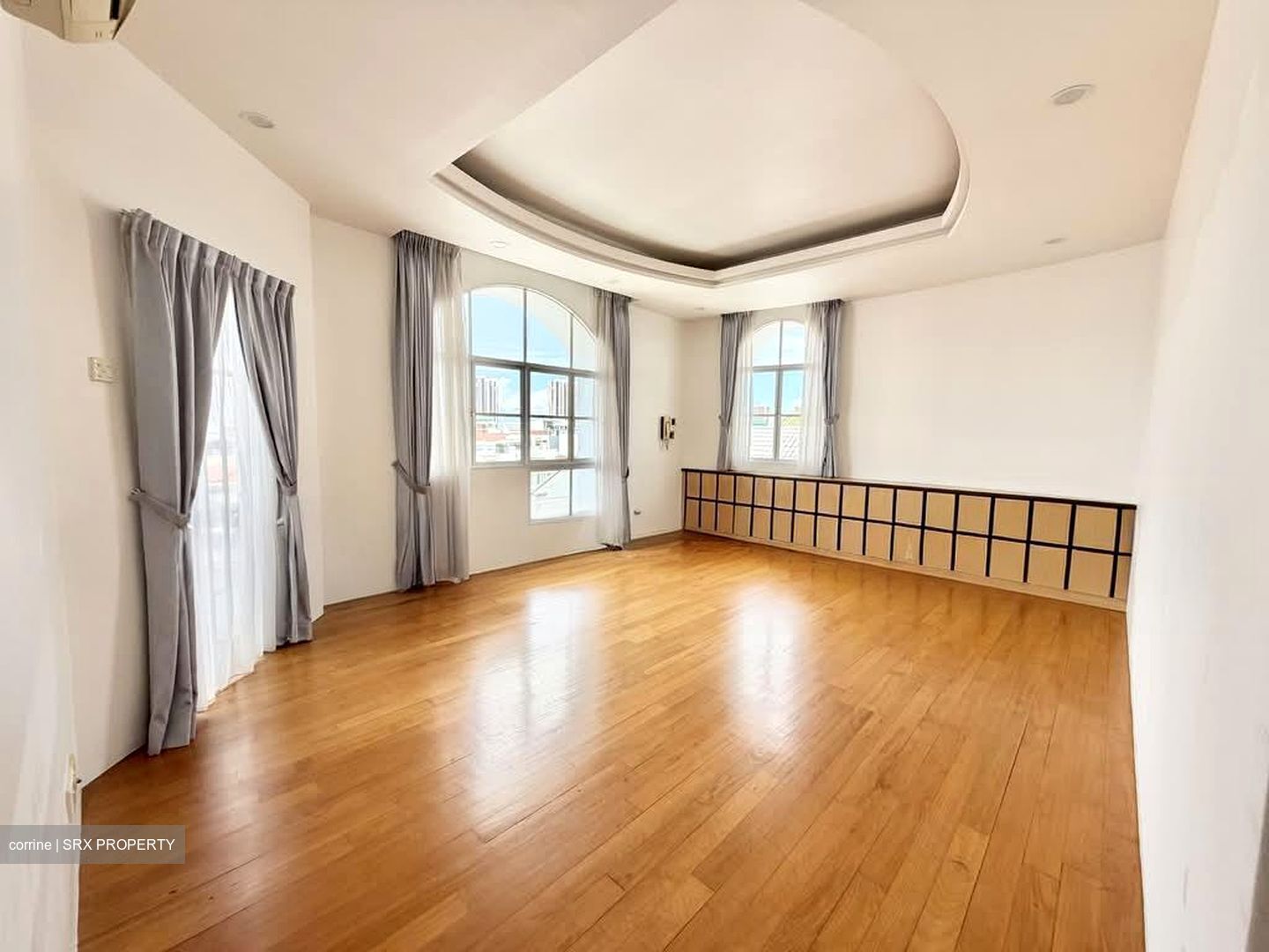 East Coast Hill (D16), Semi-Detached #556771691